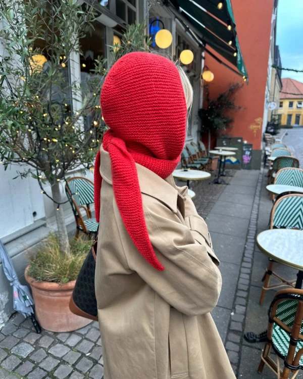 printed-pattern-petiteknit-sophie-hood.webp