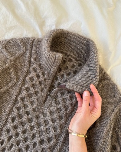 wzor-drukowany-petiteknit-dagmar-zipper.jpg