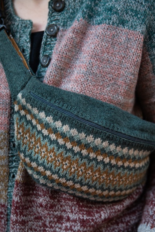 52-weeks-of-scrap-yarns-fanny-pack.jpg