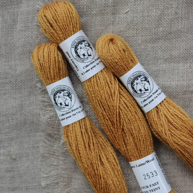 nici-do-haftu-laine-fine-jasny-żółty