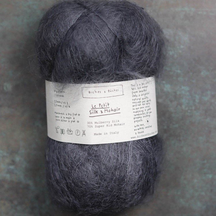 moher-jedwab-ciemny-niebieski