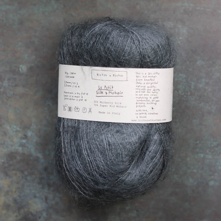 moher-jedwab-ciemny-szary-miękki