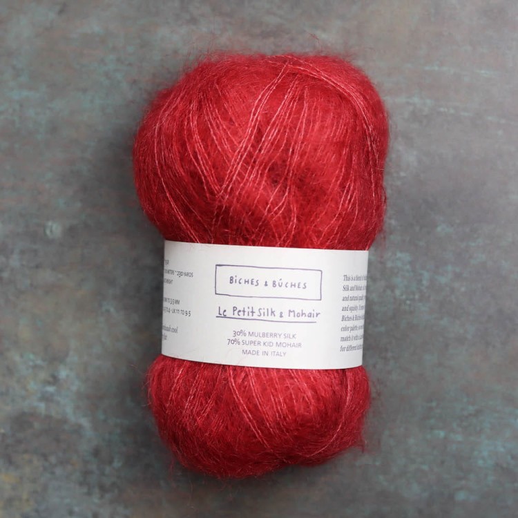 moher-jedwab-ciemna-czerwień