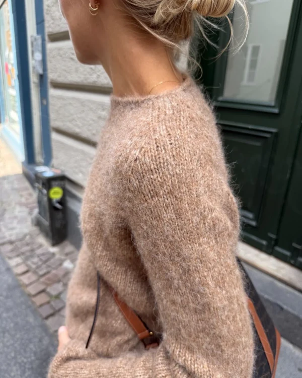pattern-printing-ivy-sweater.webp