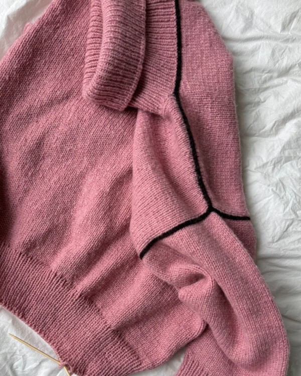 linea-sweater-wzor-drukowany.jpeg