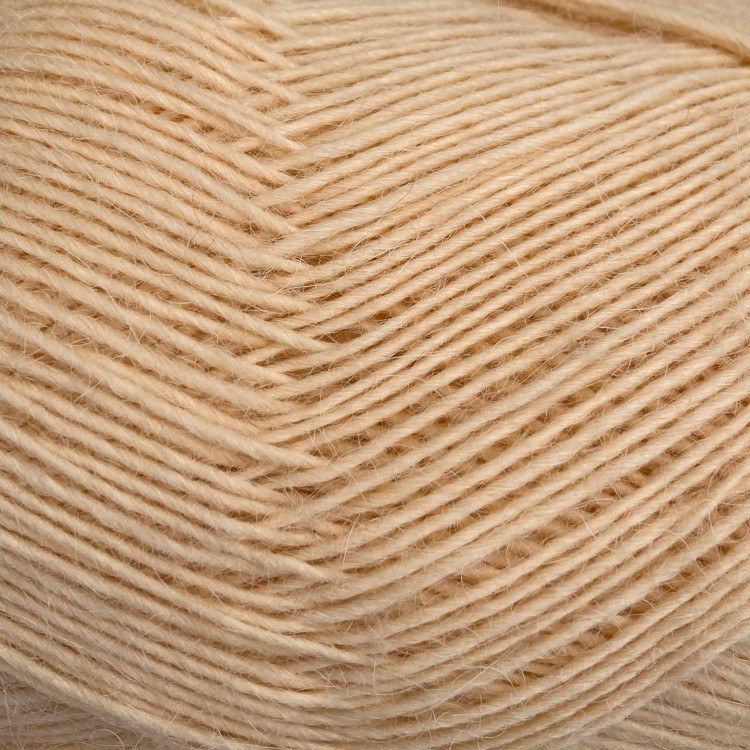 5090 CREME TYND LAMAULD.jpg