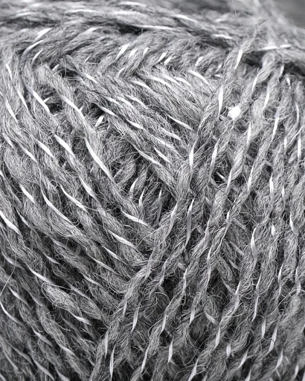 1008-2-Gabbro-2-E-yarn-einrum.jpg