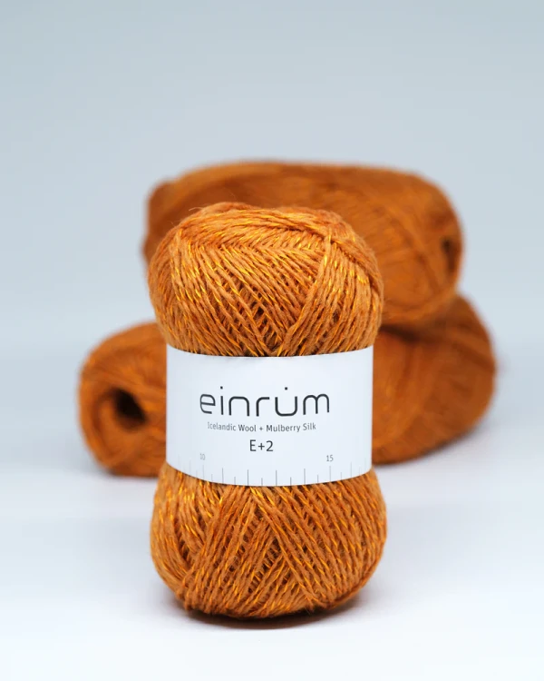 1017-Myrarraudi-E-yarn-einrum.jpg.webp