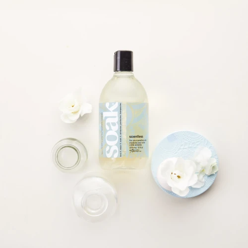 plyn-do-prania-soak-scentleess-375.webp