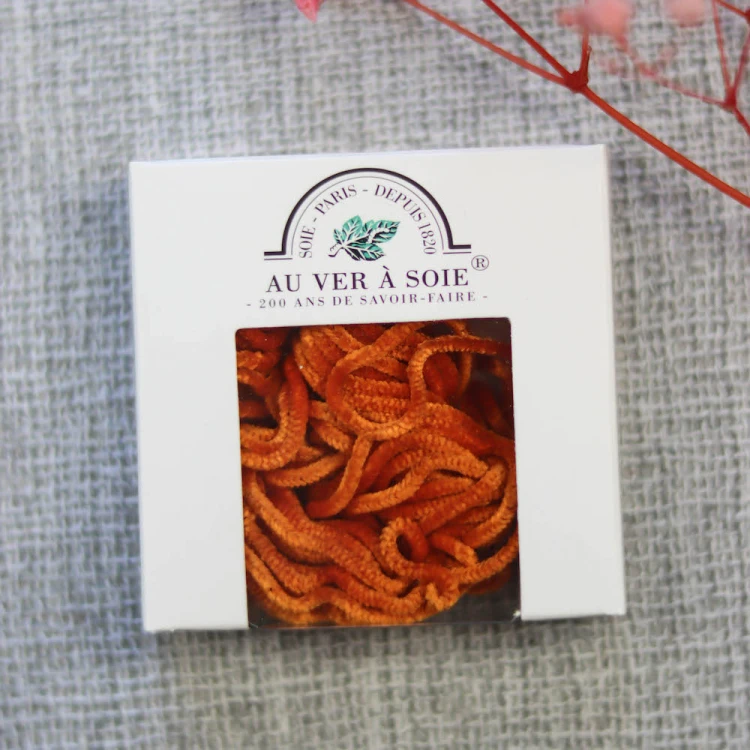 chenille-satin-0625.jpg