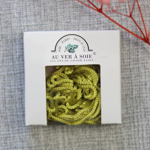 chenille-satin-2142.jpg