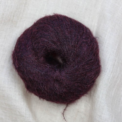 midnatssol-9620-morkbordeaux.jpg