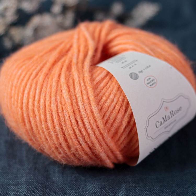 wloczka-alpaka-z-bawelna-snefnug-koralowa-camarose