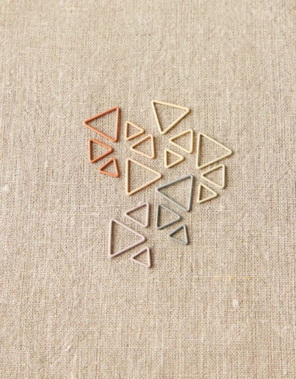 znacznik-oczek-trojkaty-cocoknits.jpg