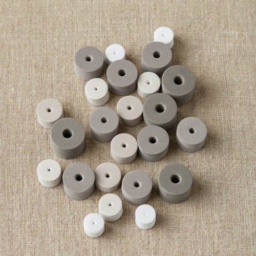 piankowe-stopery-do-drutow-szare-cocoknits.jpg