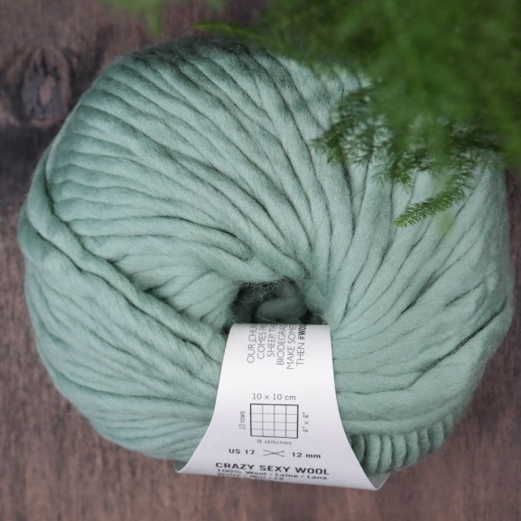 wool-and-the-gang-zielona