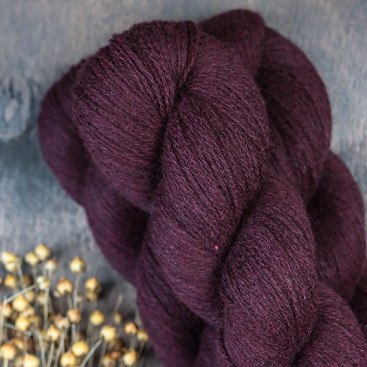 welna-z-jaka-burgundowy-myak-lace.jpg