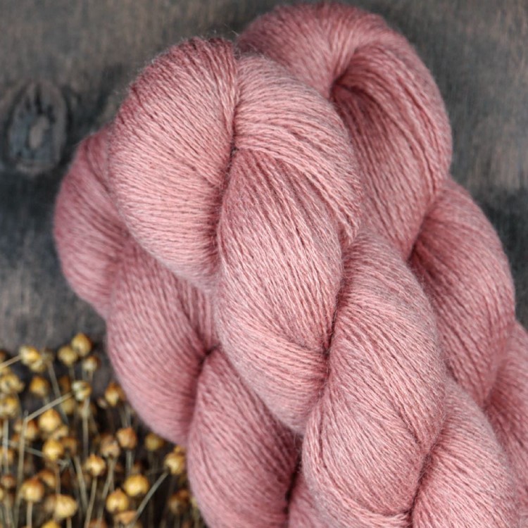 welna-z-jaka-myak-lace-blady-roz.jpg