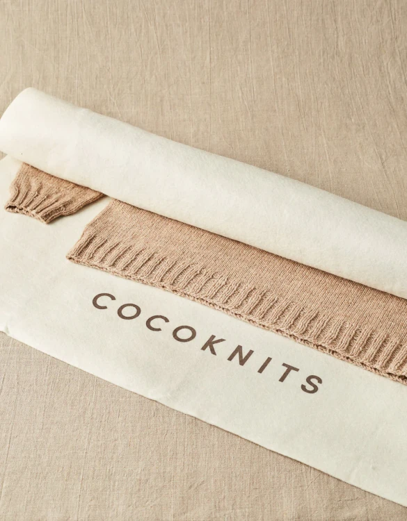 cocoknits-superchlonny-recznik-do-sluszenia.webp