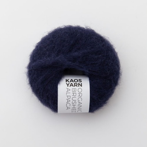 welna-alpaka-ciemny-granat-kaos-yarn.jpeg