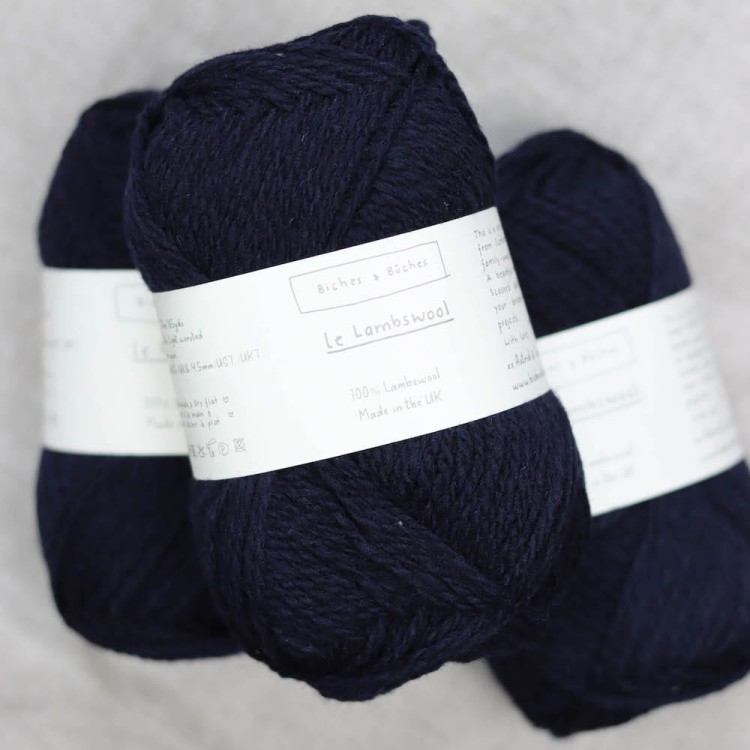 wełna-le-lambswool-ciemna-niebieska