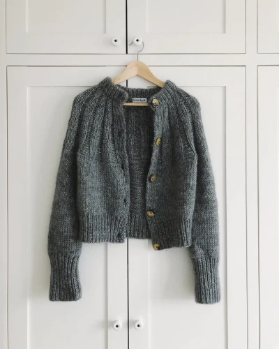 wzor-petiteknit-sunday-cardigan.webp