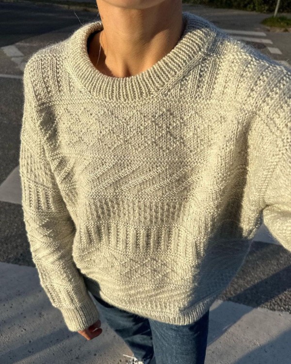 drukowany-wzor-na-sweter-petiteknit-storm-sweater.jpg
