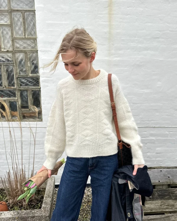 petiteknit-esther-sweater.webp