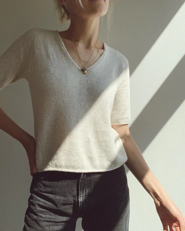 wzor-na-koszulke-petiteknit-cumulus-tee.webp