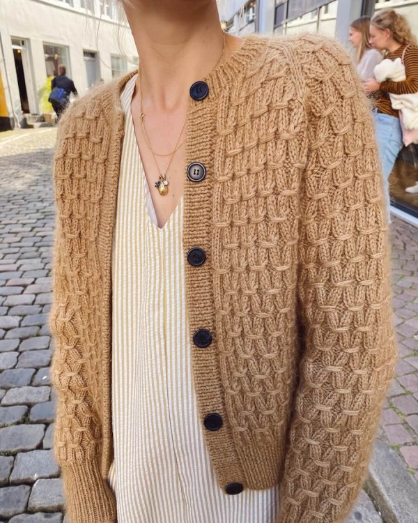 wzor-drukowany-petiteknit-jenny-jacket.jpg