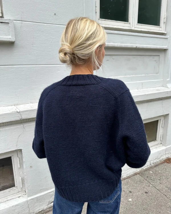 eva-cardigan-printing-pattern.webp