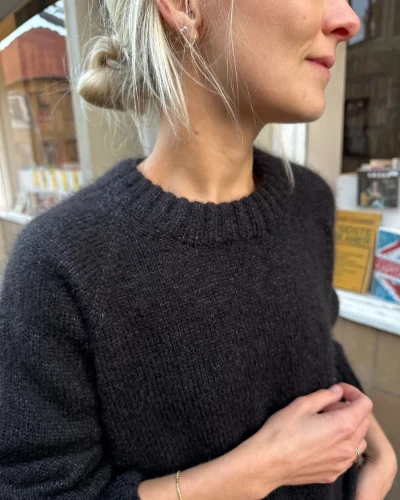 wzor-october-sweater.webp