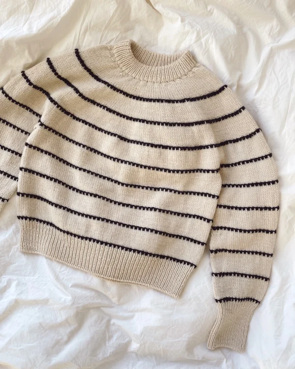 printing-pattern-festival-sweater.webp