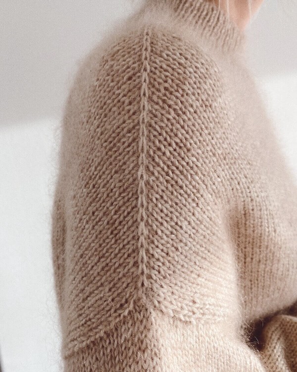 balloon-sweater.jpg