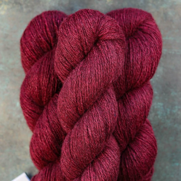 welna-z-jaka-buraczkowa-myak-lace.jpg