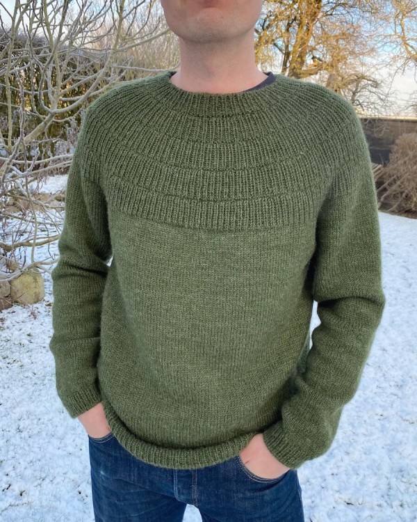 wzor-petiteknit-anker-sweater-man.jpg