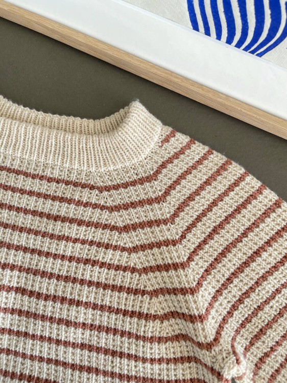 wzor-na-sweter-friday-tee.jpg
