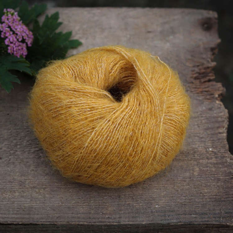 CaMaRose Midnatssol - 9530 Gylden.jpg