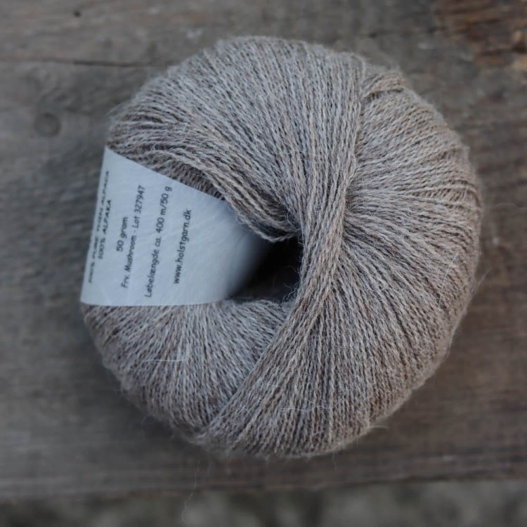 cienka-wloczka-z-alpaki-szara-titicaca