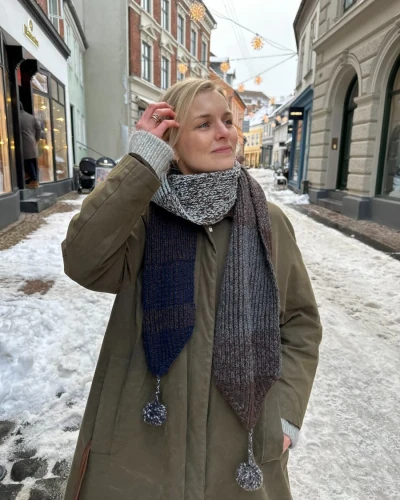 wzor-drukowany-structure-scarf.webp