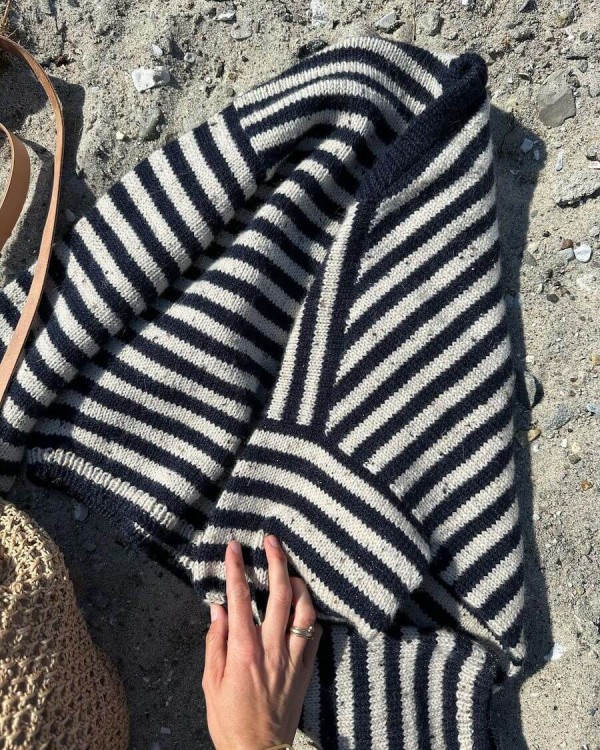 printed-pattern-olga-sweater.jpg