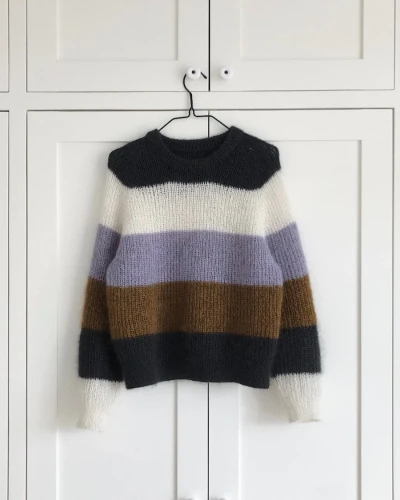 wzor-sequence-sweater.webp