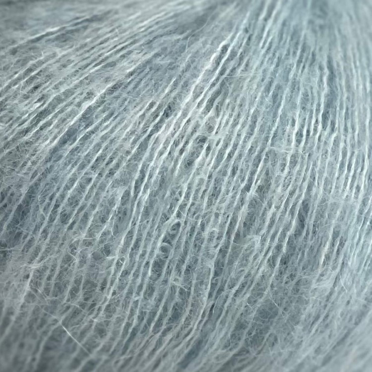 wloczka-lodowy-blekit-midnatssol