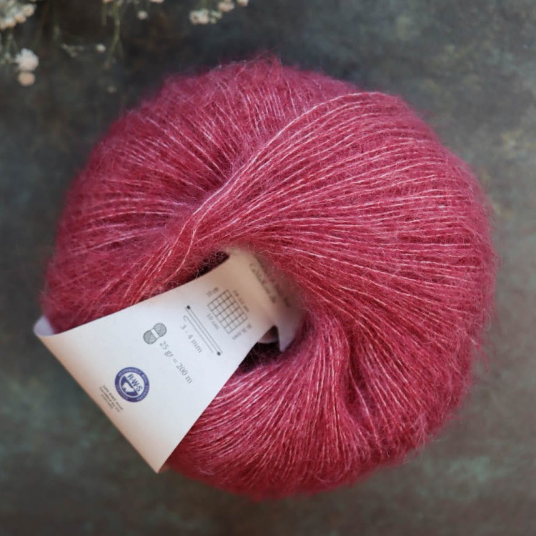 wloczka-midnatssol-malina