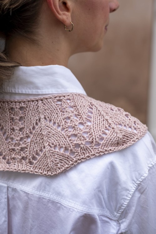 lots-of-patterns-knits-to-wear-effortless-patterns.jpg