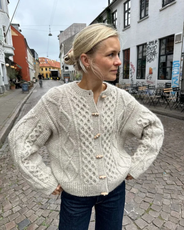 wzor-petiteknit-dagmar-jacket.jpg