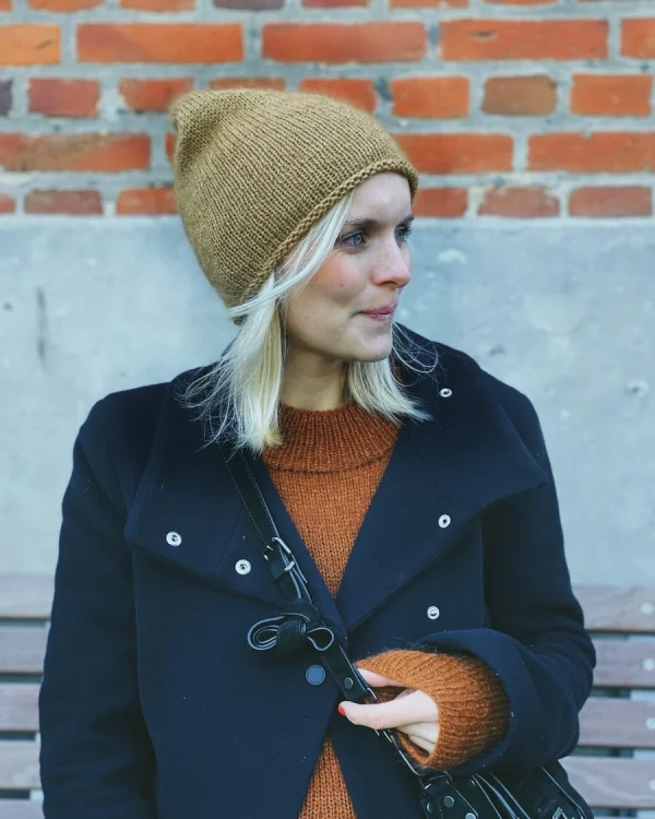 wzor-petiteknit-baggy-hat.webp