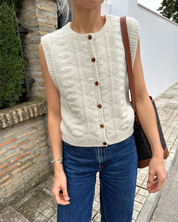 wzor-petiteknit-esther-vest.webp